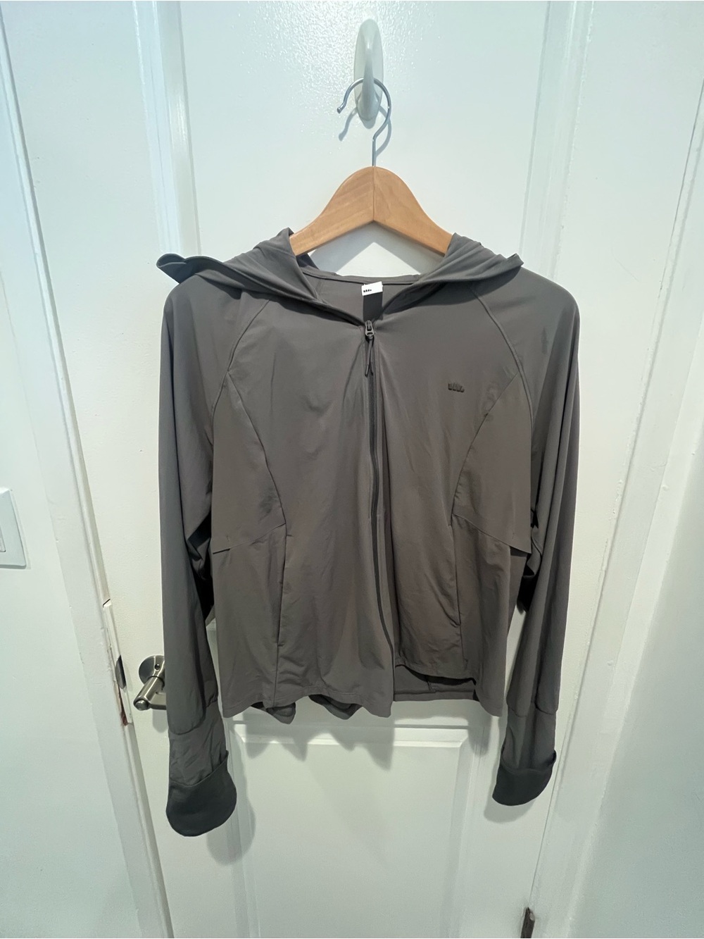 Beneunder Jacket Medium - Picture 2 of 8